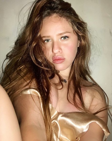 Nads Cabrera porno perfekte galerien