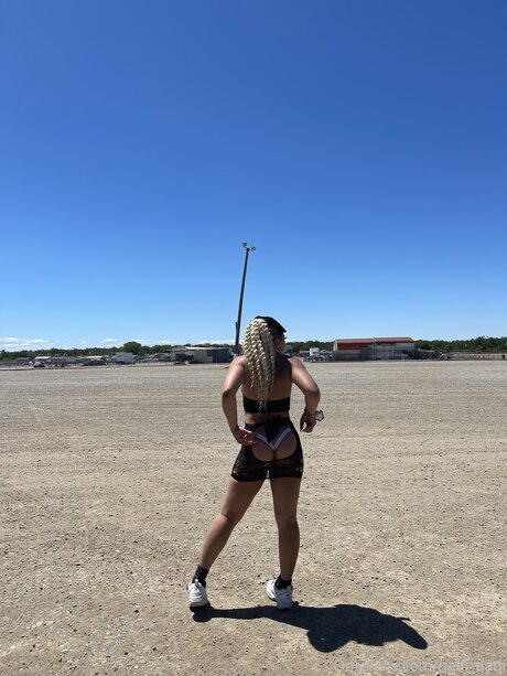 Nadi Hustle kostenlose pornografische bilder