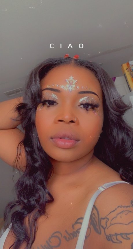 Daphne Black porno beste bilder