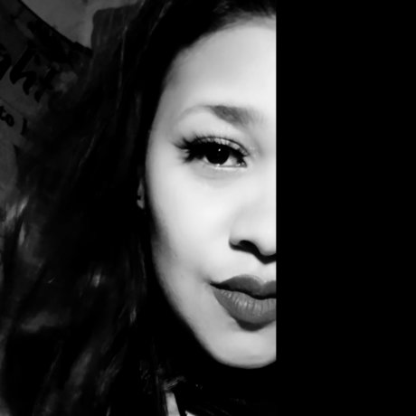 Mz Quinn model nacktheit archiv