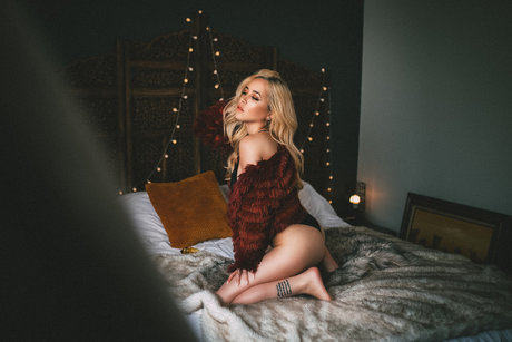 Elizabeth Eton hd galerien