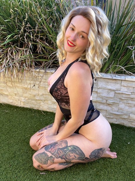 Cherry Valentine Premium_ kostenlose schöne bild