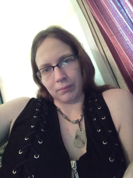 Natashi Mui porno freie bild