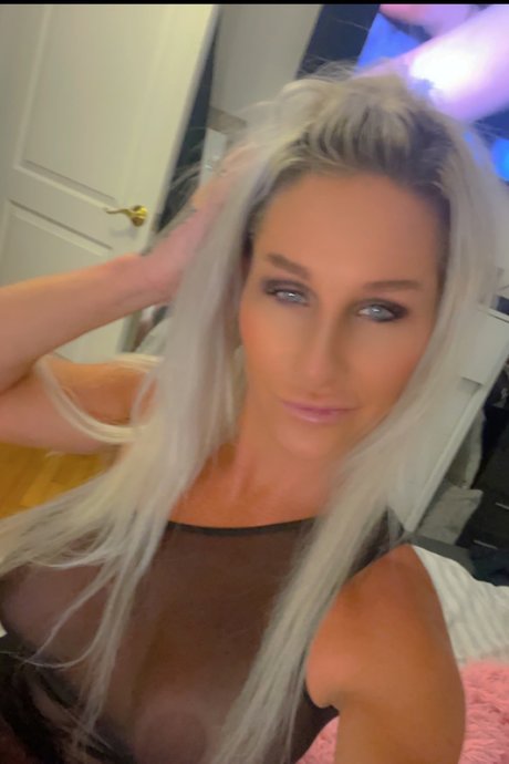 Fiercefunxxx exklusive nackte galerien