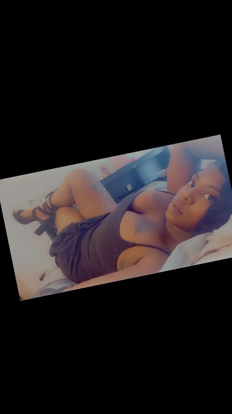 I m her_ model hübsche bilder