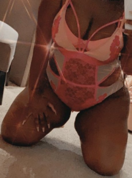 Kat Eyes kostenlose porno foto