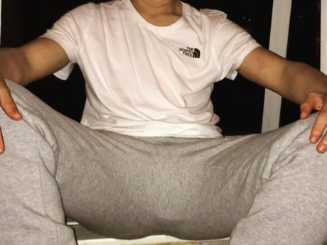 Naughty lewis kostenlose hübsche archiv