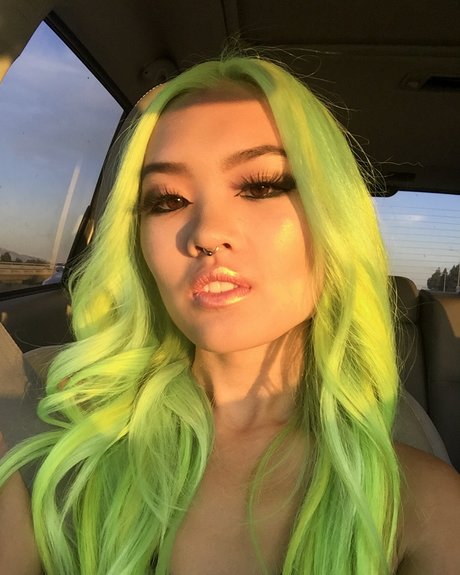 Casshole Yee porno erotische bild