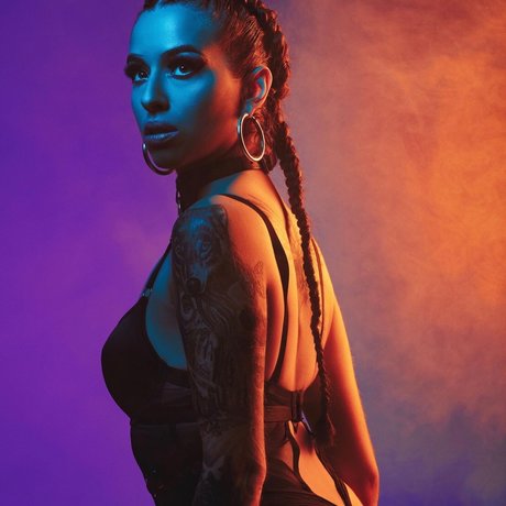 C Y P R I S K I S hübsche top fotos