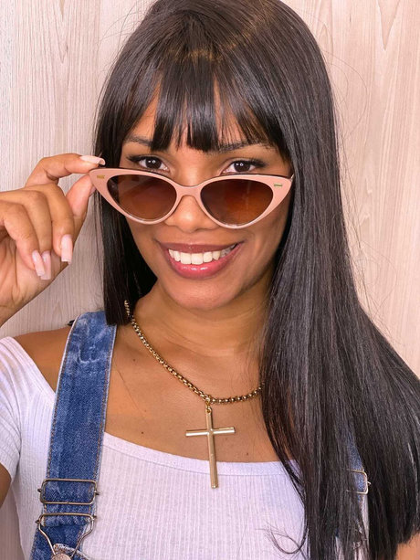 Cintia Ribeiro nackt pornostar fotos