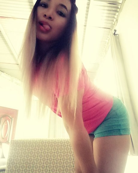 Ivanka21 erwachsene sexy bild