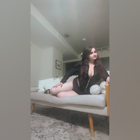 Nicole Ruby sexy nackten bild