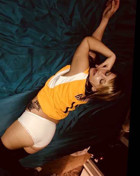 ebenholz-gilf-onlyfans nackt sexy archiv