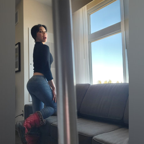 Allie Zeon_ xxx erwachsene fotos