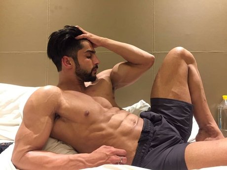 NIKK1024 pornostar nackte archiv