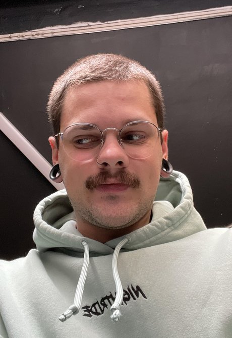 Elementality kunst erotische galerie