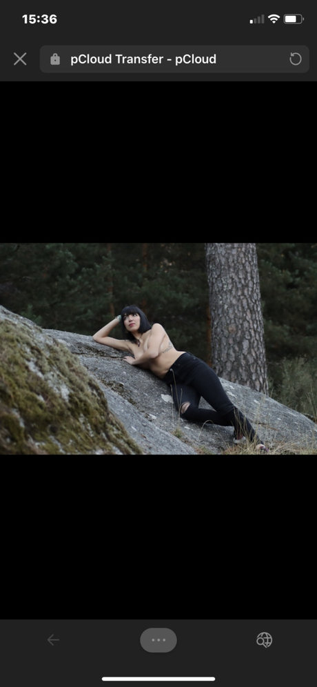 Ainud xxx pornografische bild