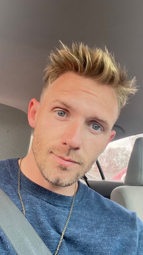 Big Mike model porno bild