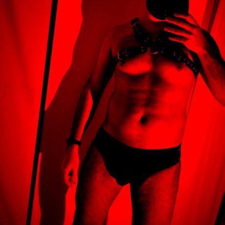 BigNThick model nackten bild