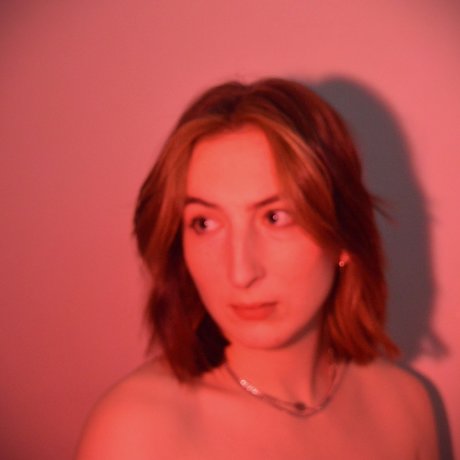 NiraKingfree erotische pornografische fotos