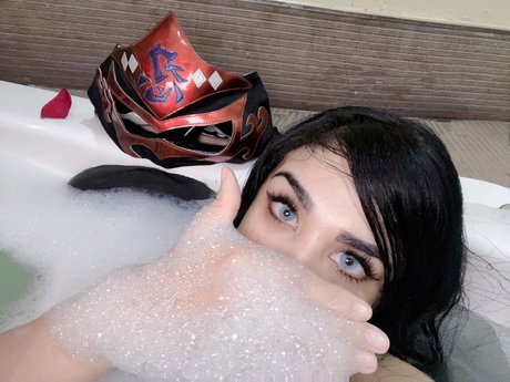 Ninja Girl model heiße bilder