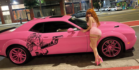 Nina Rabbit erwachsene schöne bild