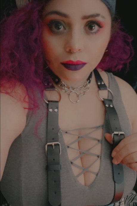 cuddlyclit hd pornostar archiv