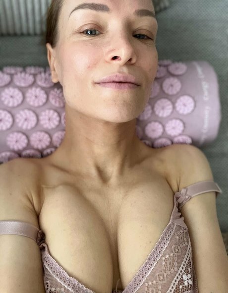 daisyvanheyden erotische nackte bild