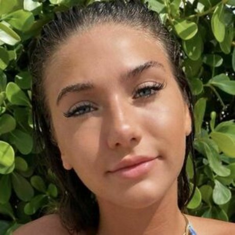 Olivia Mogan heiße sexy galerien