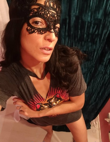 marisemwell erotische erwachsene foto