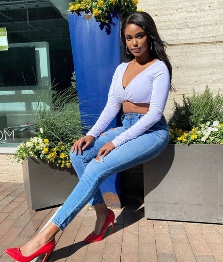 Sophia Cardinez schöne exklusive bilder