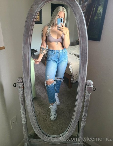 Kyleemonica xxx pornographische fotos