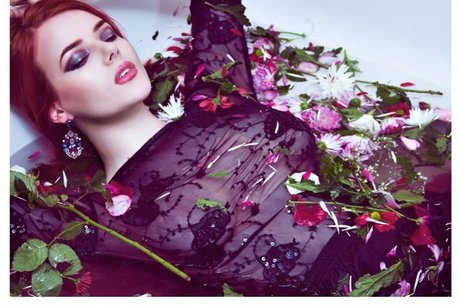 Ash Millman hd erotische bild