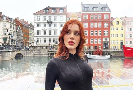 Kedimari freie erotische fotos