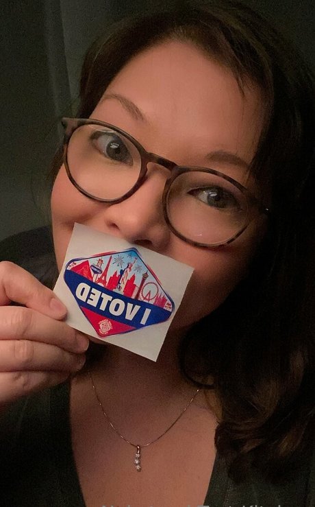 kellynakatomi Bilder