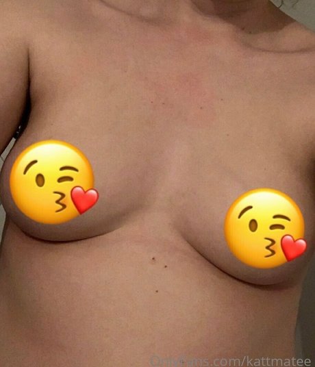 sehr dünne onlyfans exklusive erotische archiv
