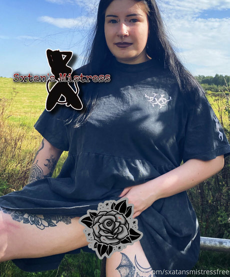 sxatansmistressfree erwachsene erotische foto