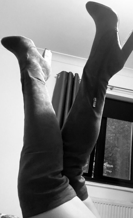 redbuns hd akt galerie