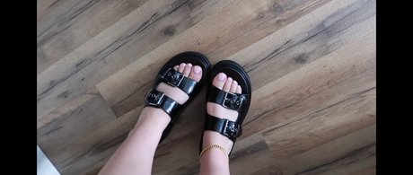 pferdeschwanz onlyfans hübsche nette bild