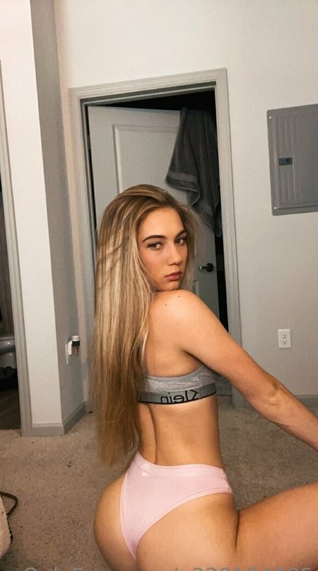 emilywillis18 freie pornostar bild