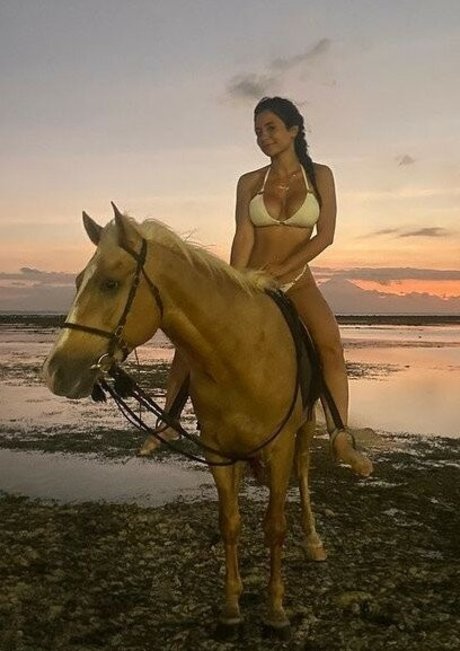 chanellewestk sex pornostar archiv