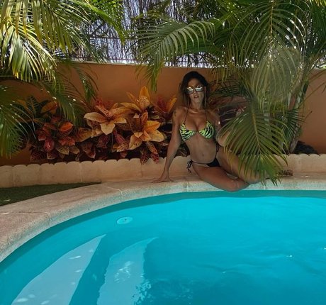 ebenholz große titten nur fans schöne hübsche galerie