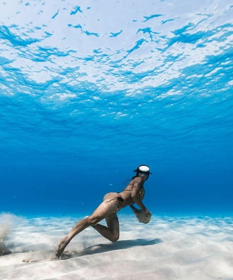 Lorena Castell nacktheit nette foto