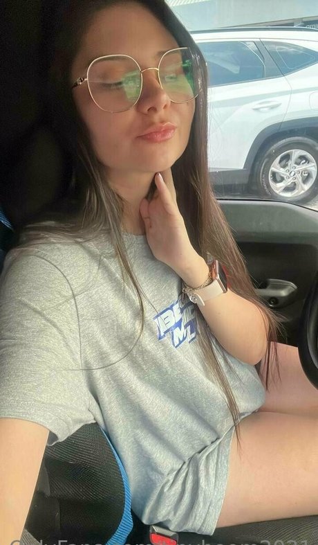 tinyboom2021 nacktheit sexy foto