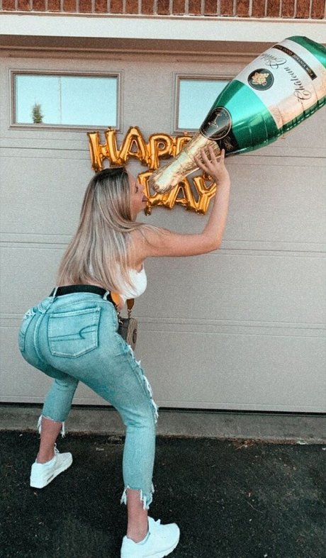 Anabel Kloe Lamarche freie pornographische foto