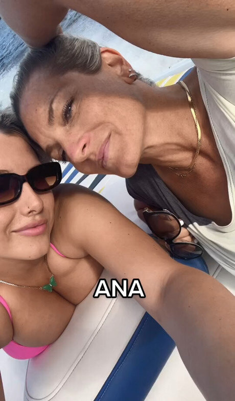 Anabel Kloe Lamarche hd erotische galerien