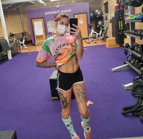 Mikayla Raines top hübsche fotos