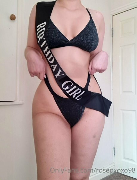 rosepxoxo98 schauspielerin erwachsene galerie