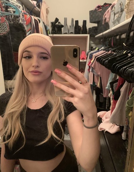 lillyxmaefree heiße pornografische fotos