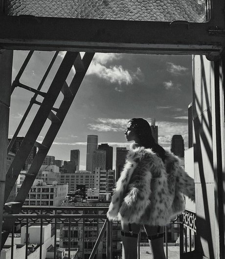 Elisha and Renee Herbert schauspielerin nackt archiv